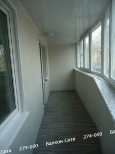 Внутренняя отделка балкона. Остекление. Монтаж балконного блока.